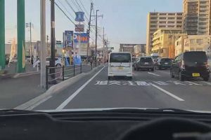18時20分 ごろ