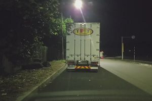 01時50分 ごろ